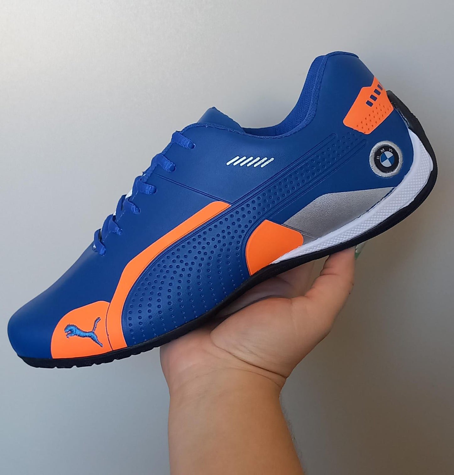CHAMPIONES PUMA BMW