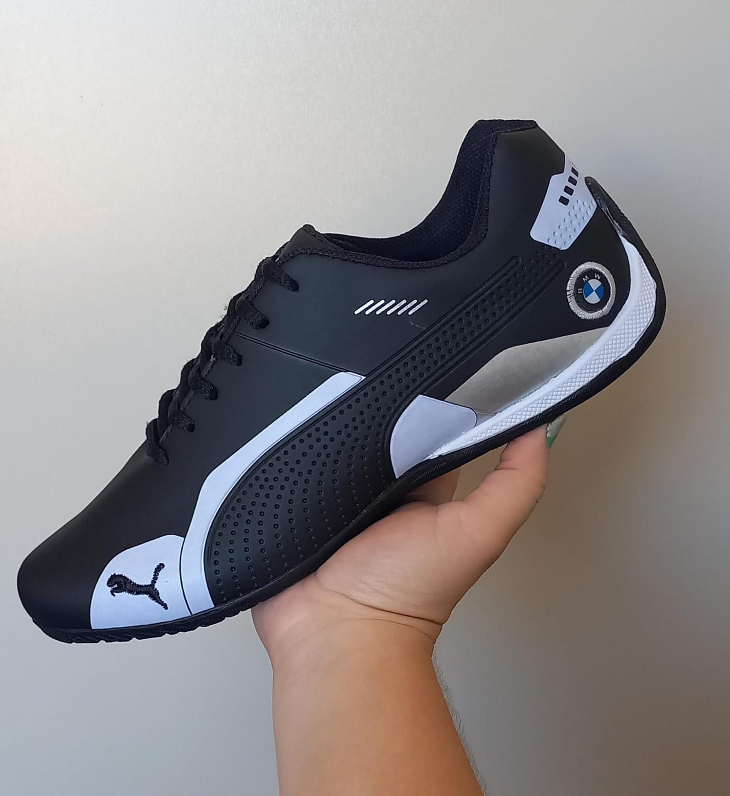CHAMPIONES PUMA BMW