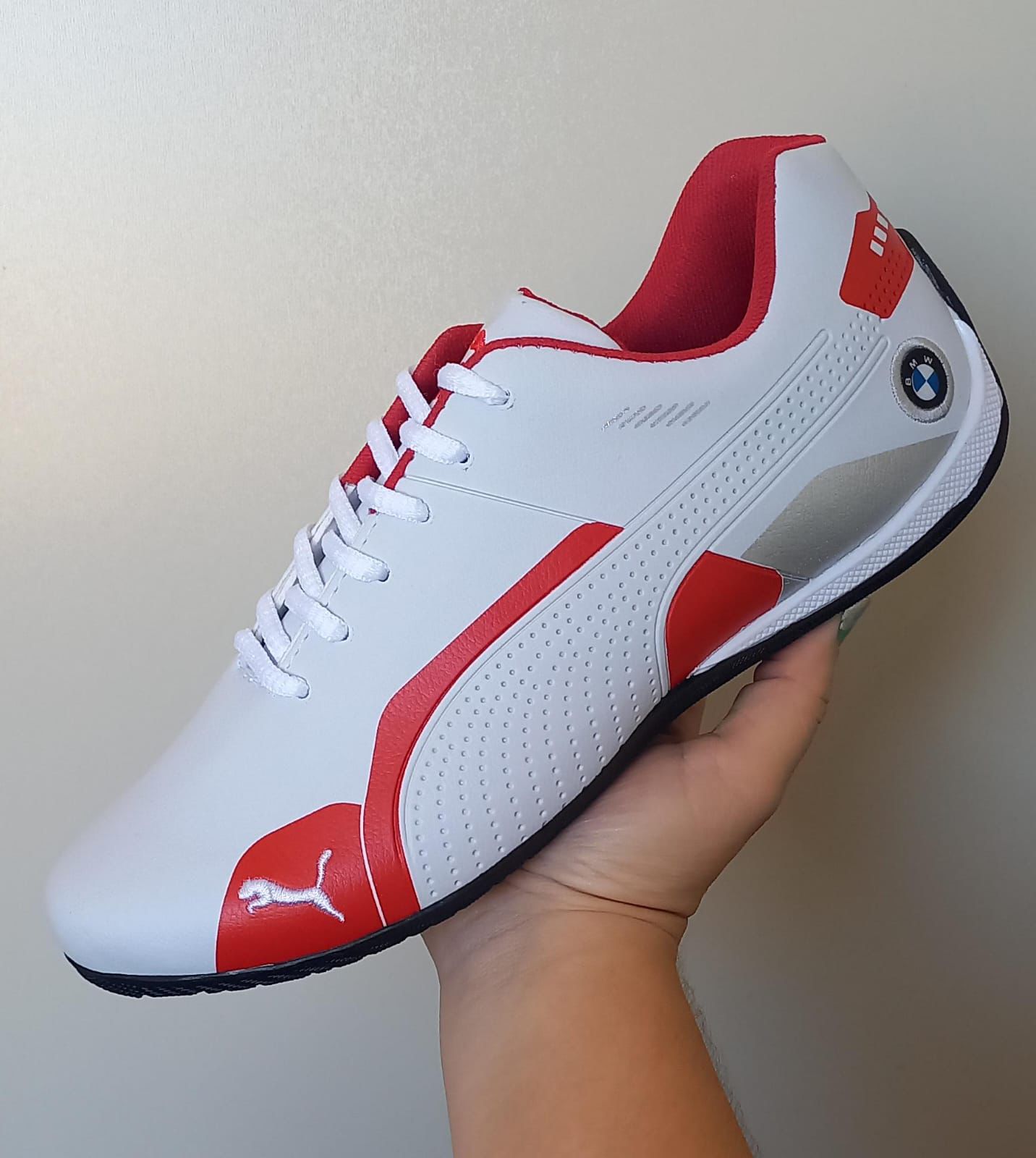 CHAMPIONES PUMA BMW