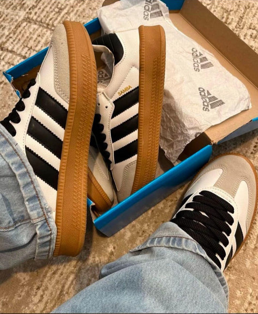 CHAMPIONES ADIDAS SAMBA PLATAFORMA
