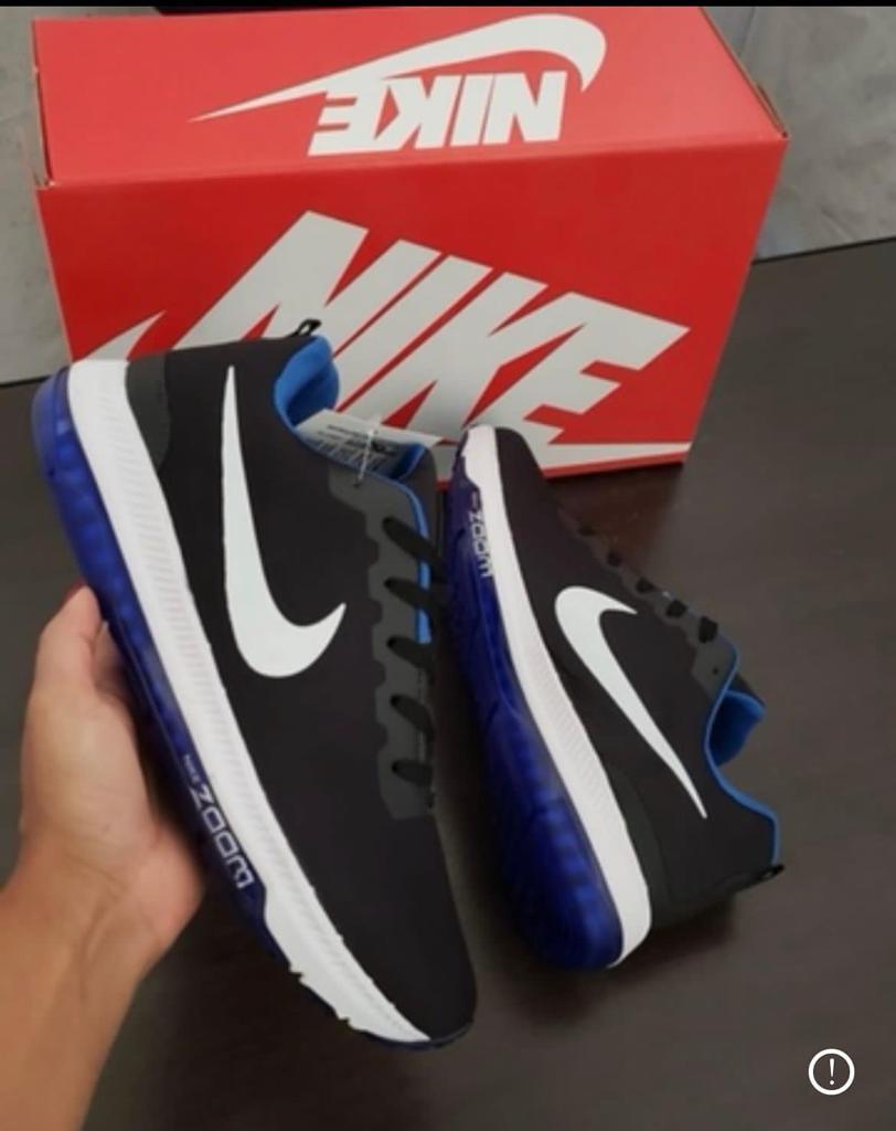 CHAMPIONES NIKE ZOOM RACER