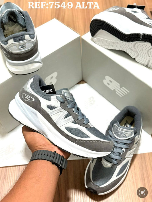 CHAMPIONES NEW BALANCE 990