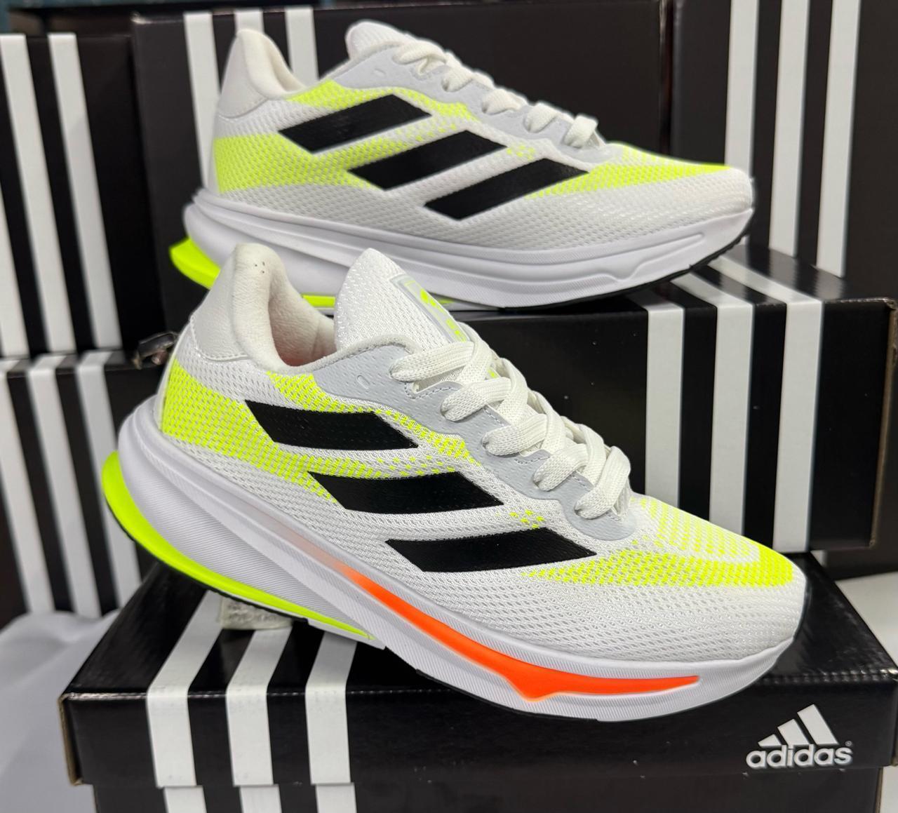 CHAMPIONES ADIDAS SUPERNOVA RISE 2 PRIMERA LINEA