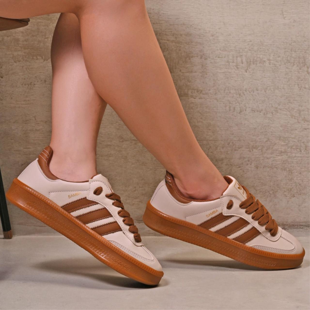 CHAMPIONES ADIDAS SAMBA PRIMERA LÍNEA
