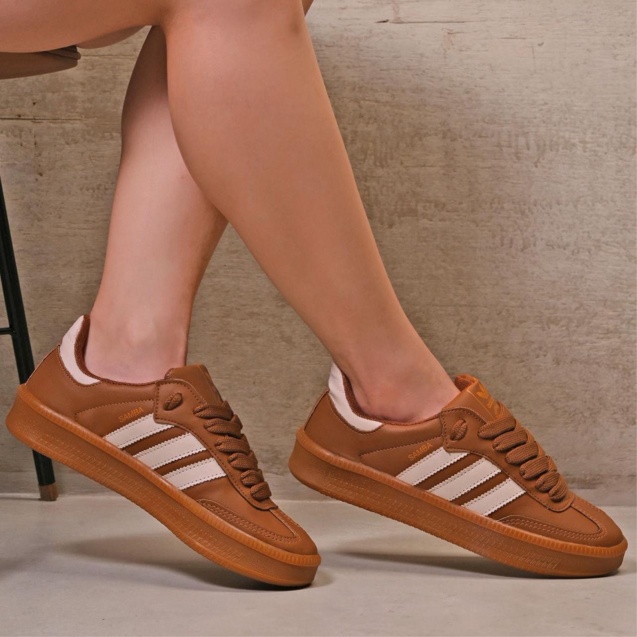 CHAMPIONES ADIDAS SAMBA PRIMERA LÍNEA